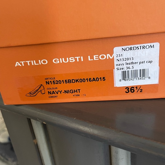 AGL Leather Cap Toe Pump - Picture 2 of 7